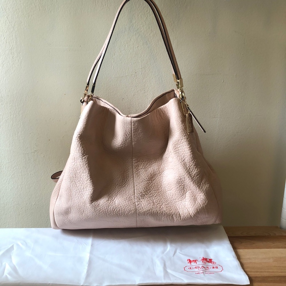 Coach Shoulder Bag